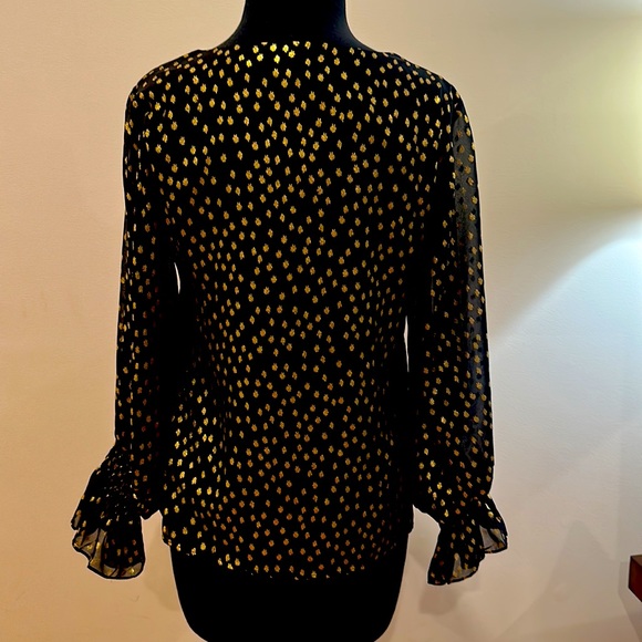 Black and Gold Blouse - Picture 8 of 9